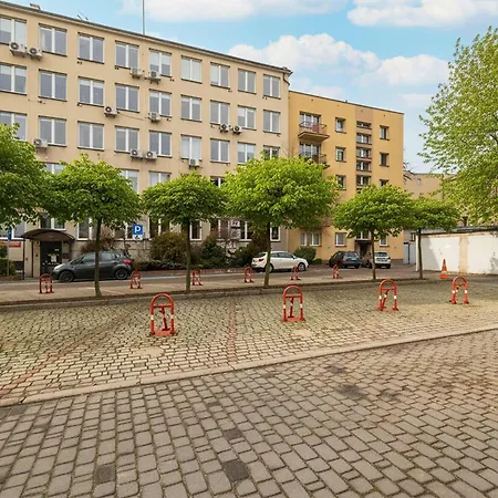 Przytulny & Jasny W Centrum Katowic By Renters Katovice