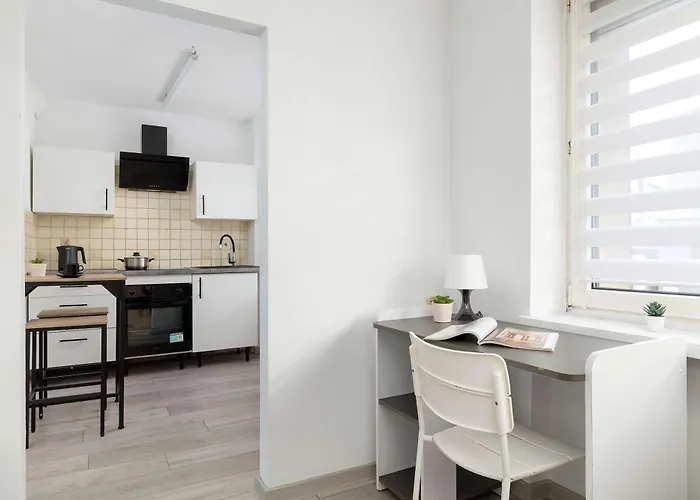 Apartment Przytulny & Jasny W Centrum Katowic By Renters *